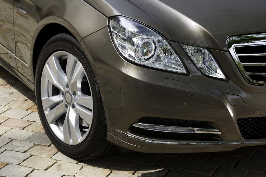  Mercedes-Benz E250 CDI BlueEFFICIENCY Station Wagon 2011 года  (фото 6 из 8)